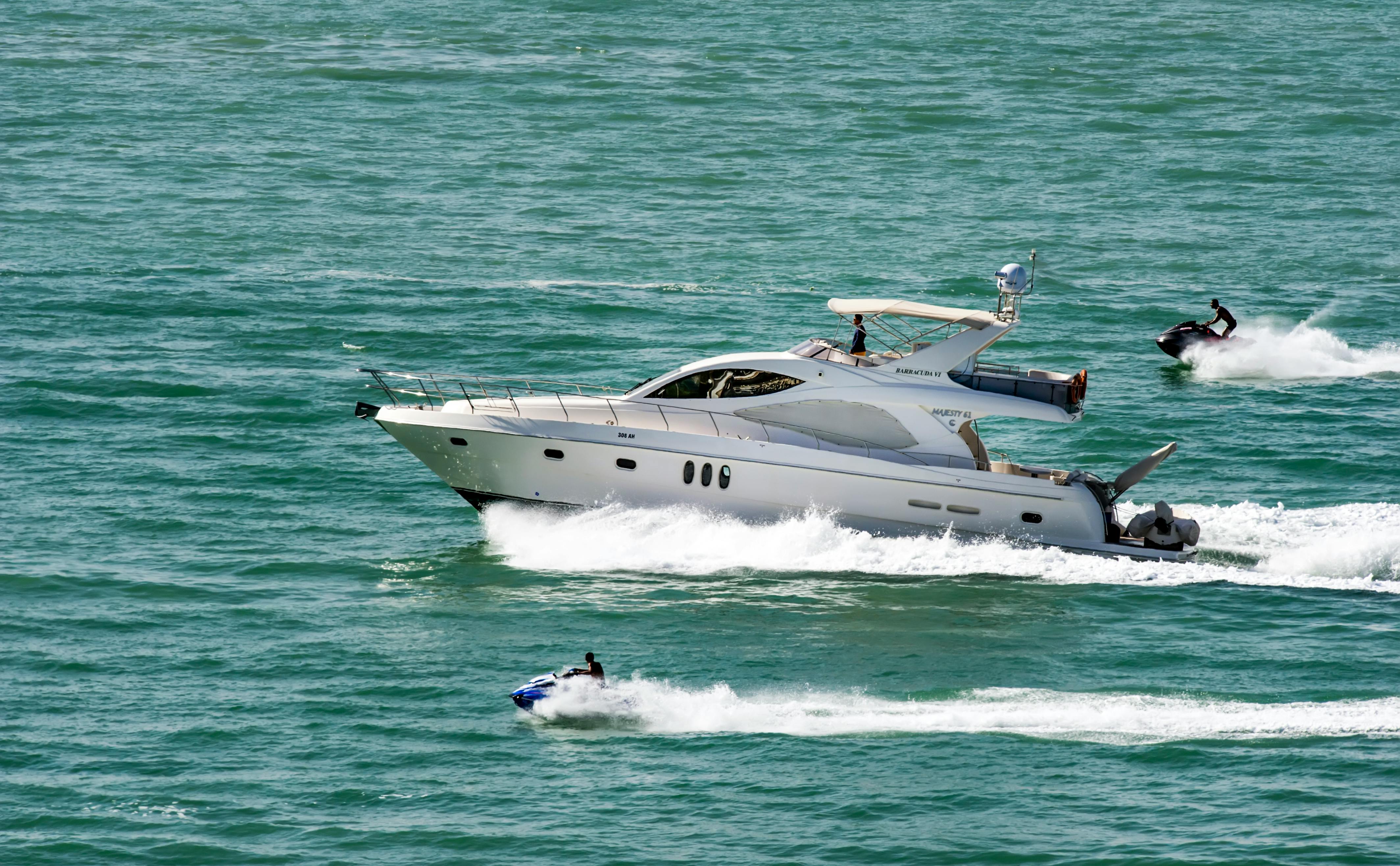 Luxury Yacht Experiences in Islamorada: The Sportfishing Capital